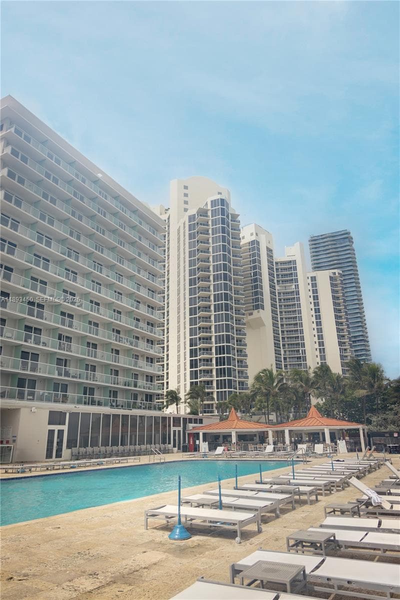 19201 Collins Ave # 720, Sunny Isles Beach FL 33160 — 28