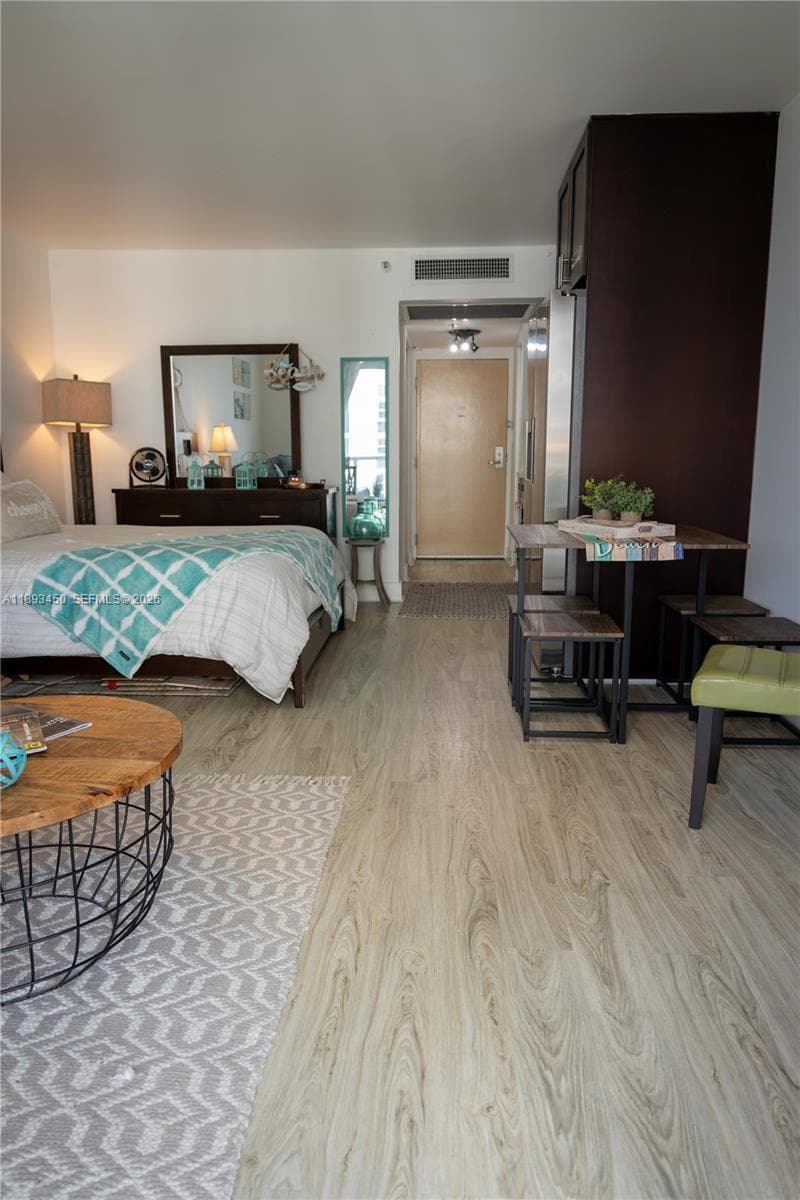 19201 Collins Ave # 720, Sunny Isles Beach FL 33160 — 9