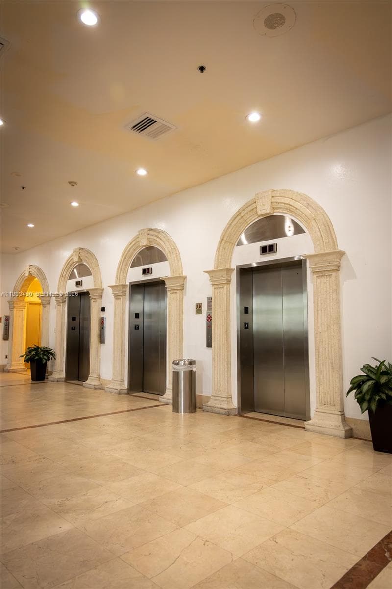 19201 Collins Ave # 720, Sunny Isles Beach FL 33160 — 49