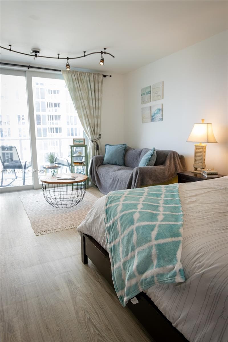 19201 Collins Ave # 720, Sunny Isles Beach FL 33160 — 8