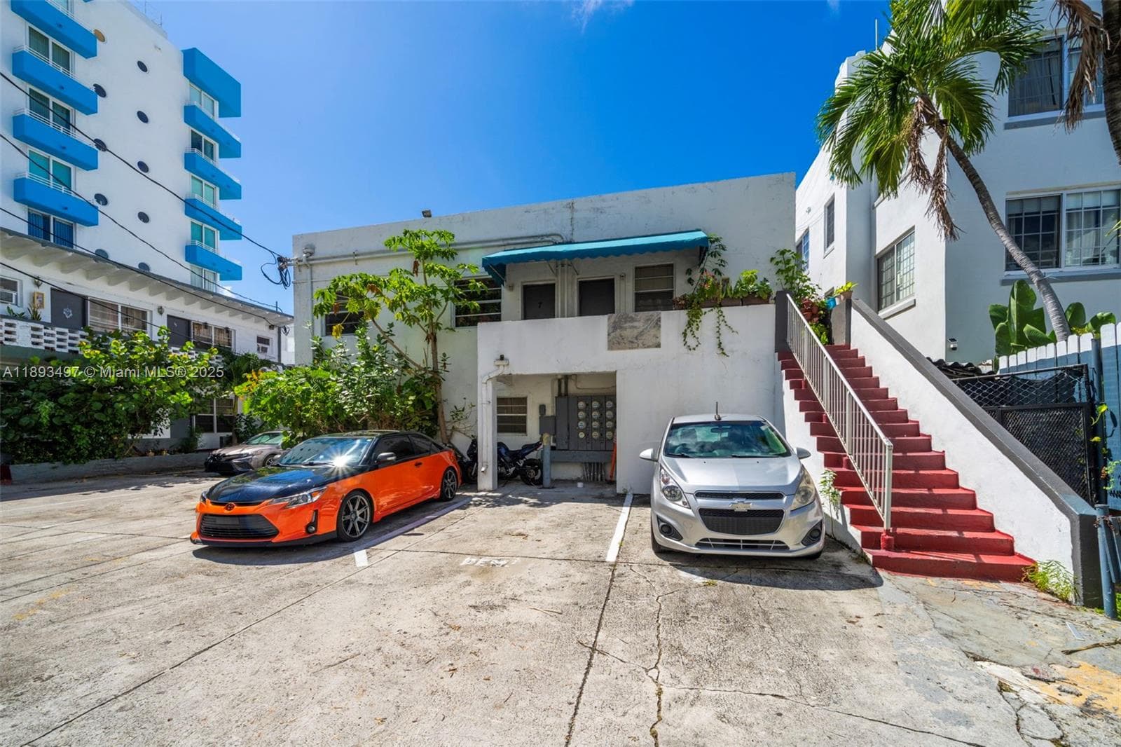 249 Collins Ave, Miami Beach FL 33139 — 11