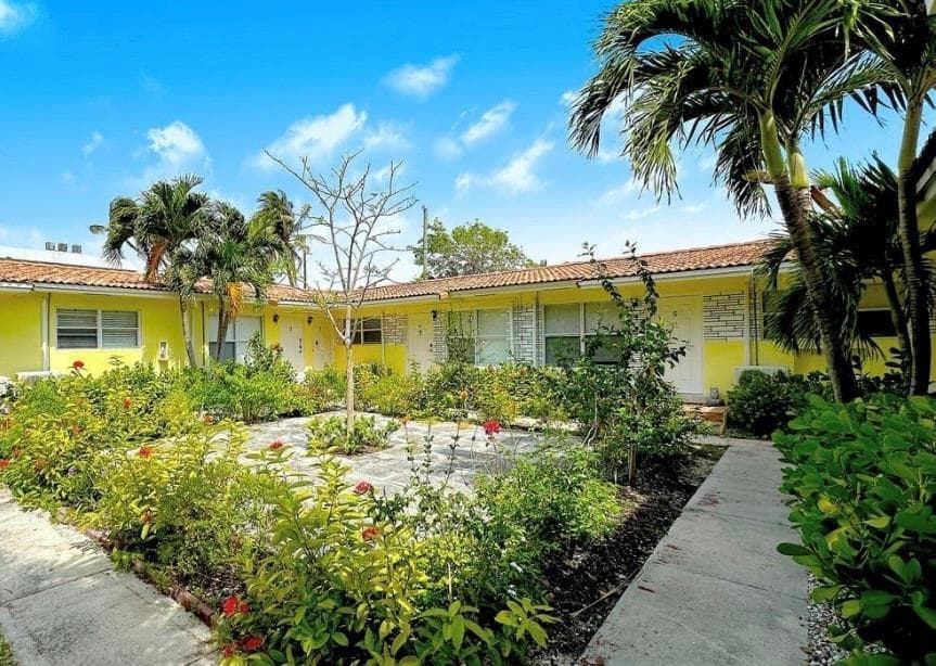 1125 NE 80th Street, Miami FL 33138 — 11
