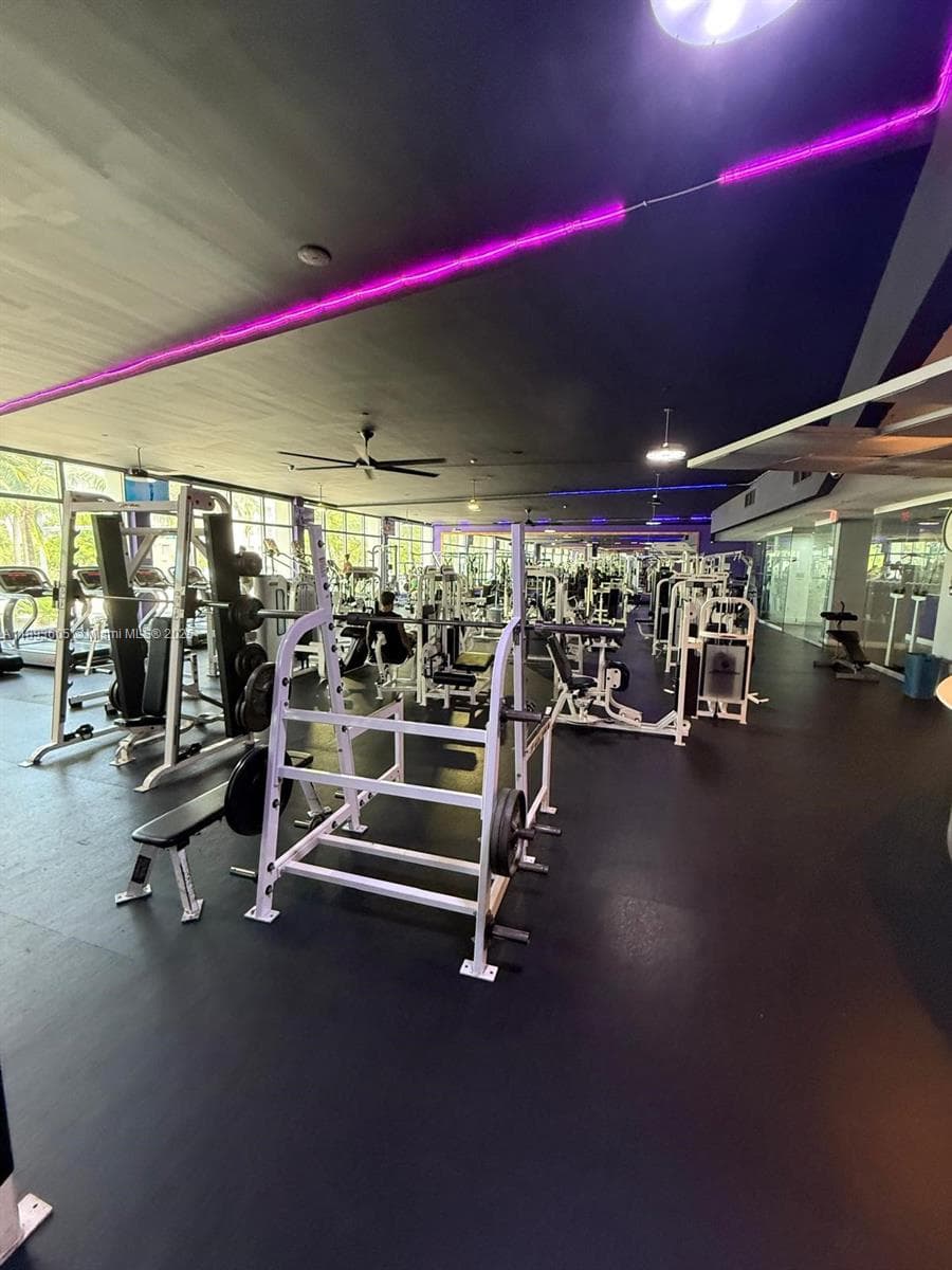 1000 West Ave # 306, Miami Beach FL 33139 — 10