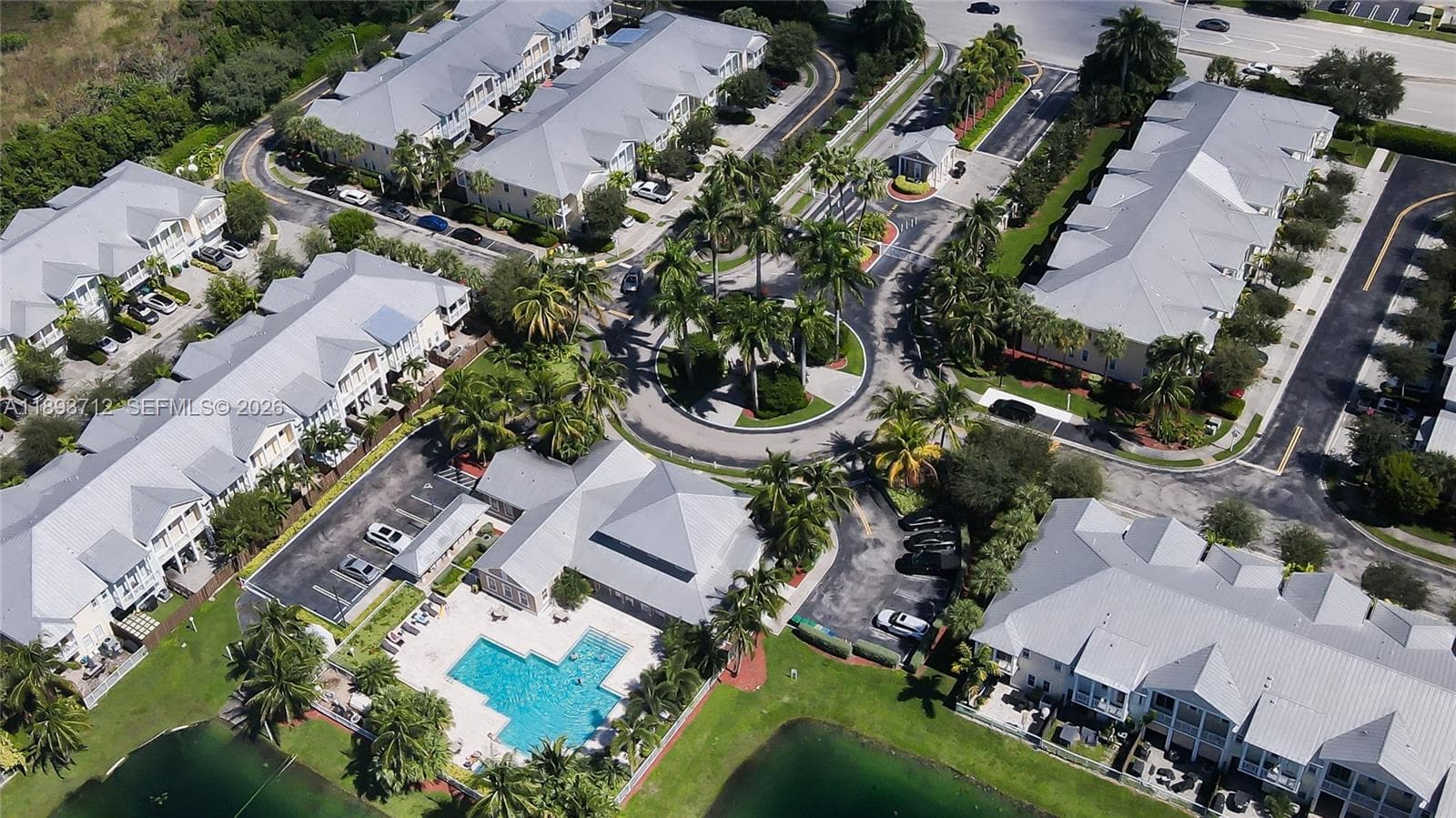 10742 NW 74th Ln, Doral FL 33178 — 54