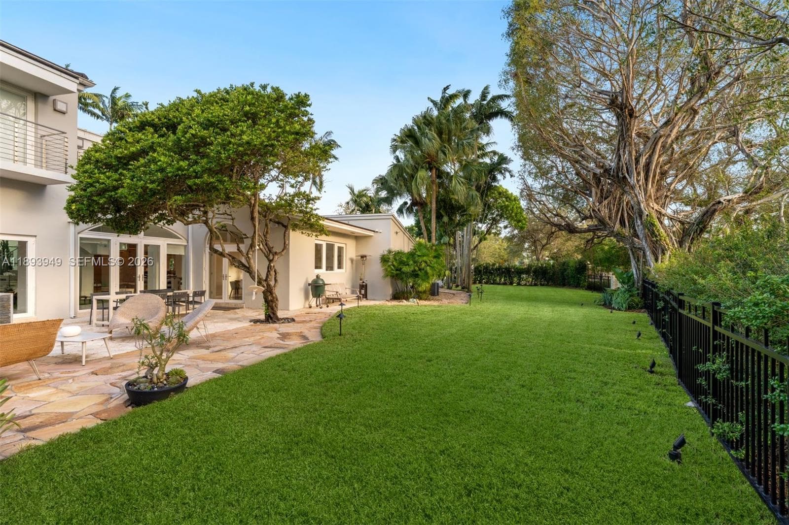 755 Blue Rd, Coral Gables FL 33146 — 11