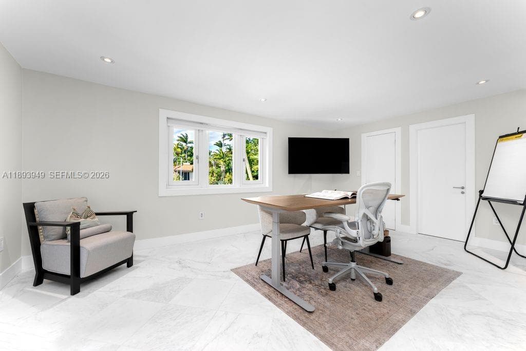 755 Blue Rd, Coral Gables FL 33146 — 25