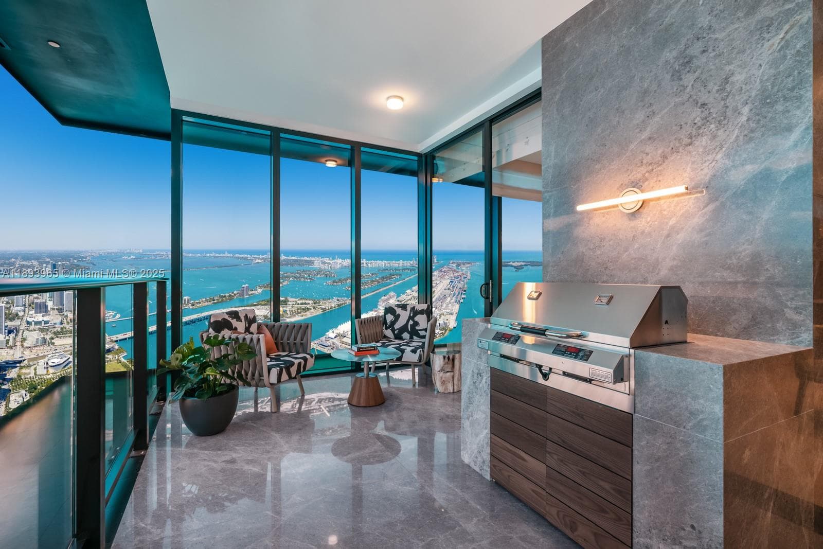 300 N Biscayne Blvd # 7803, Miami FL 33132 — 14
