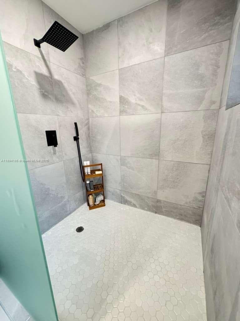 1854 SW 17th St, Miami FL 33145 — 27