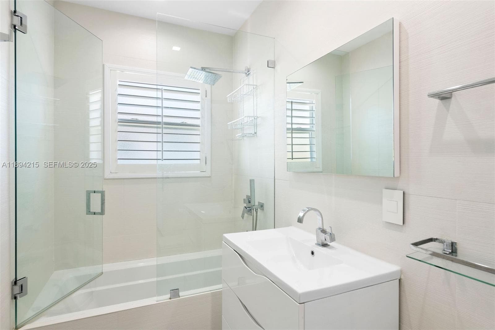 3909 Garden Avenue, Miami Beach FL 33140 — 23