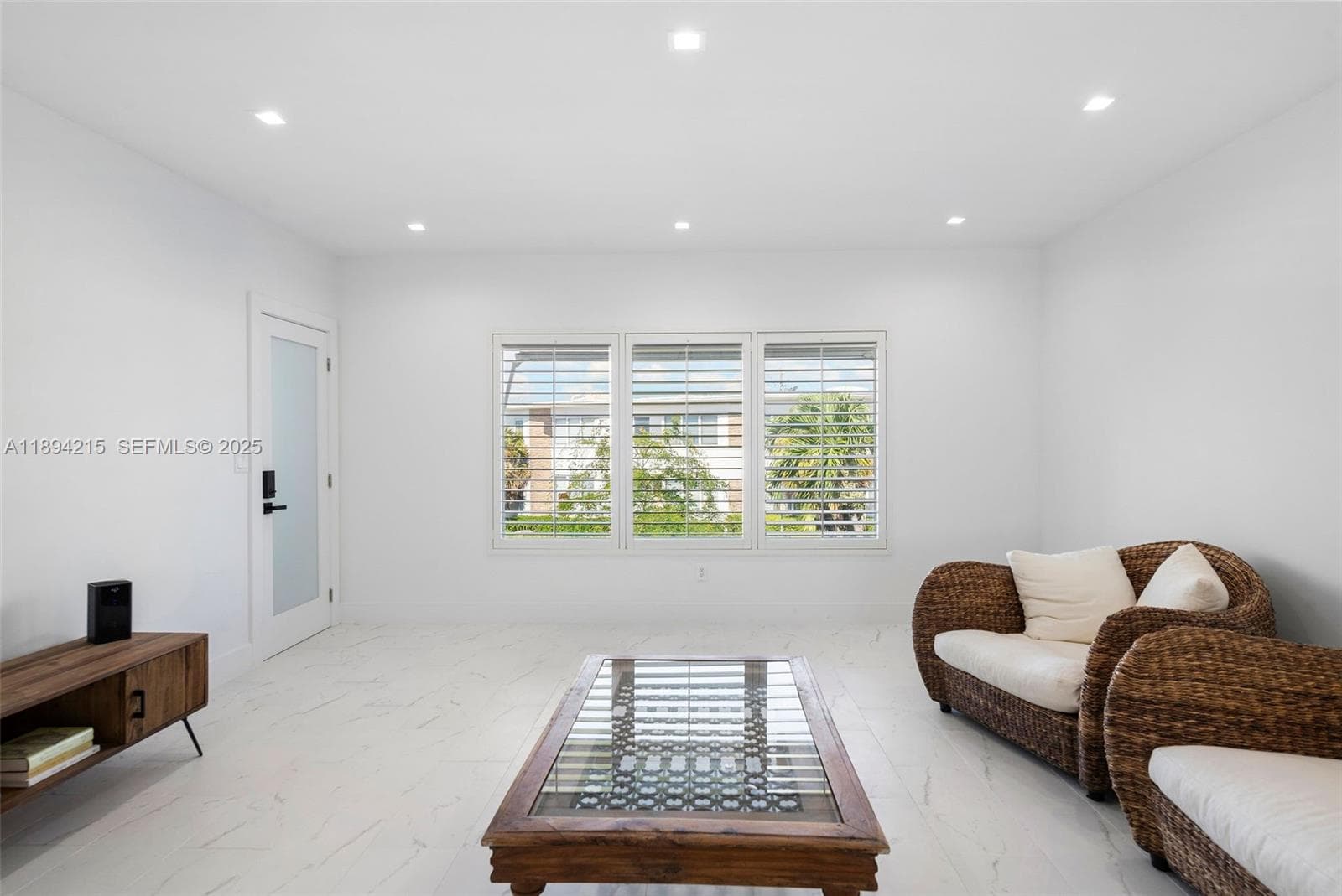 3909 Garden Avenue, Miami Beach FL 33140 — 20