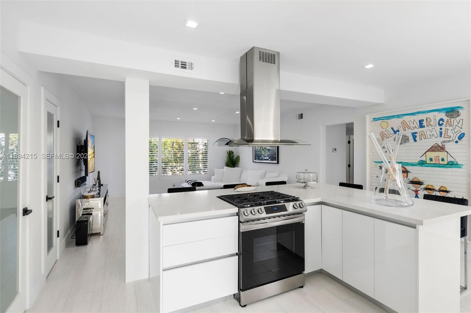 3909 Garden Avenue, Miami Beach FL 33140 — 18