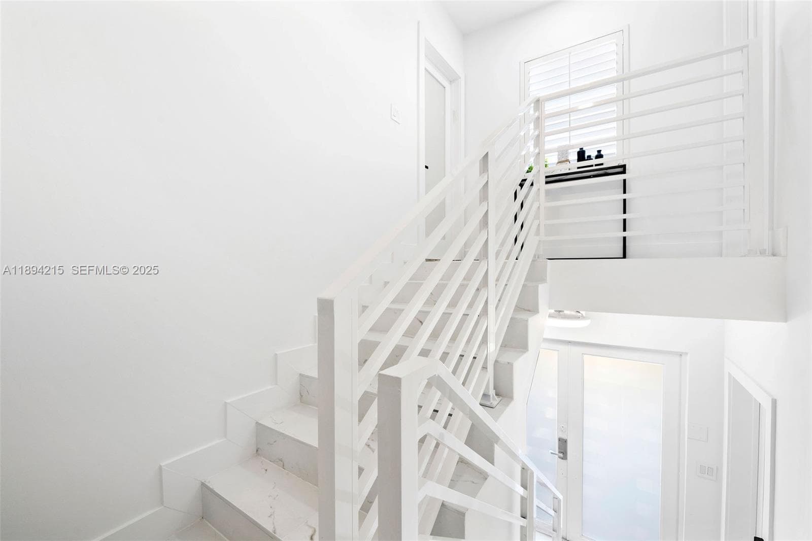 3909 Garden Avenue, Miami Beach FL 33140 — 15