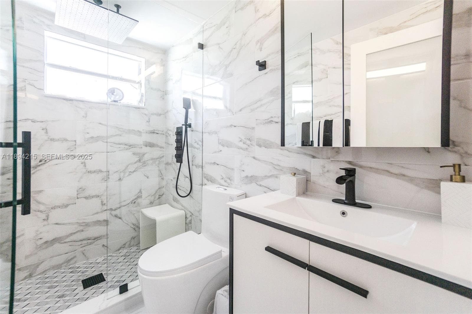 3909 Garden Avenue, Miami Beach FL 33140 — 11