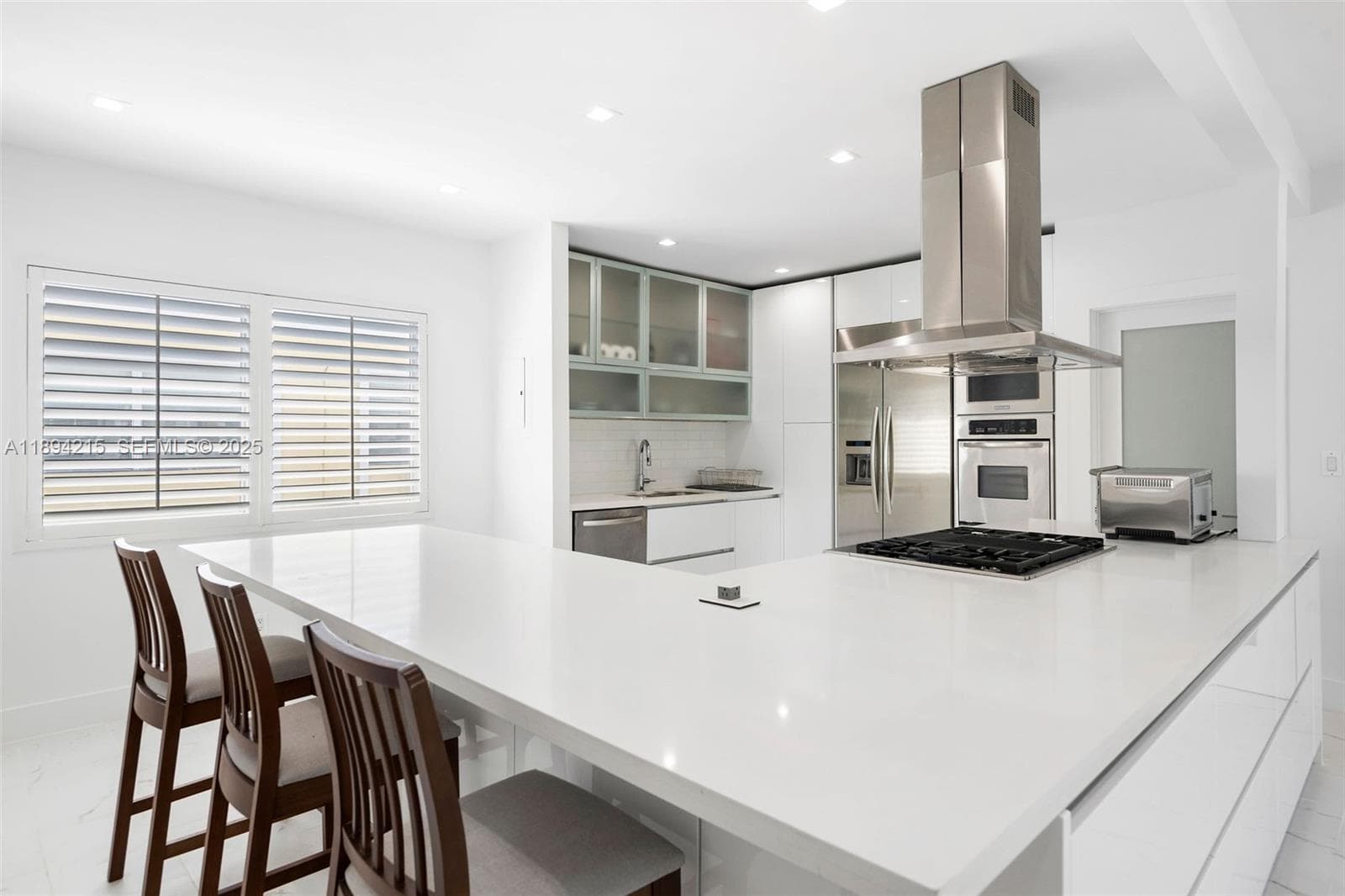 3909 Garden Avenue, Miami Beach FL 33140 — 21