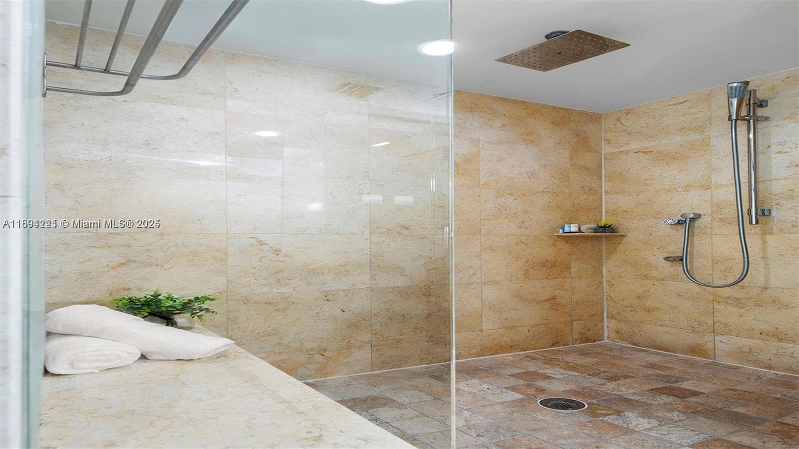 1437 Collins Ave # 327, Miami Beach FL 33139 — 17