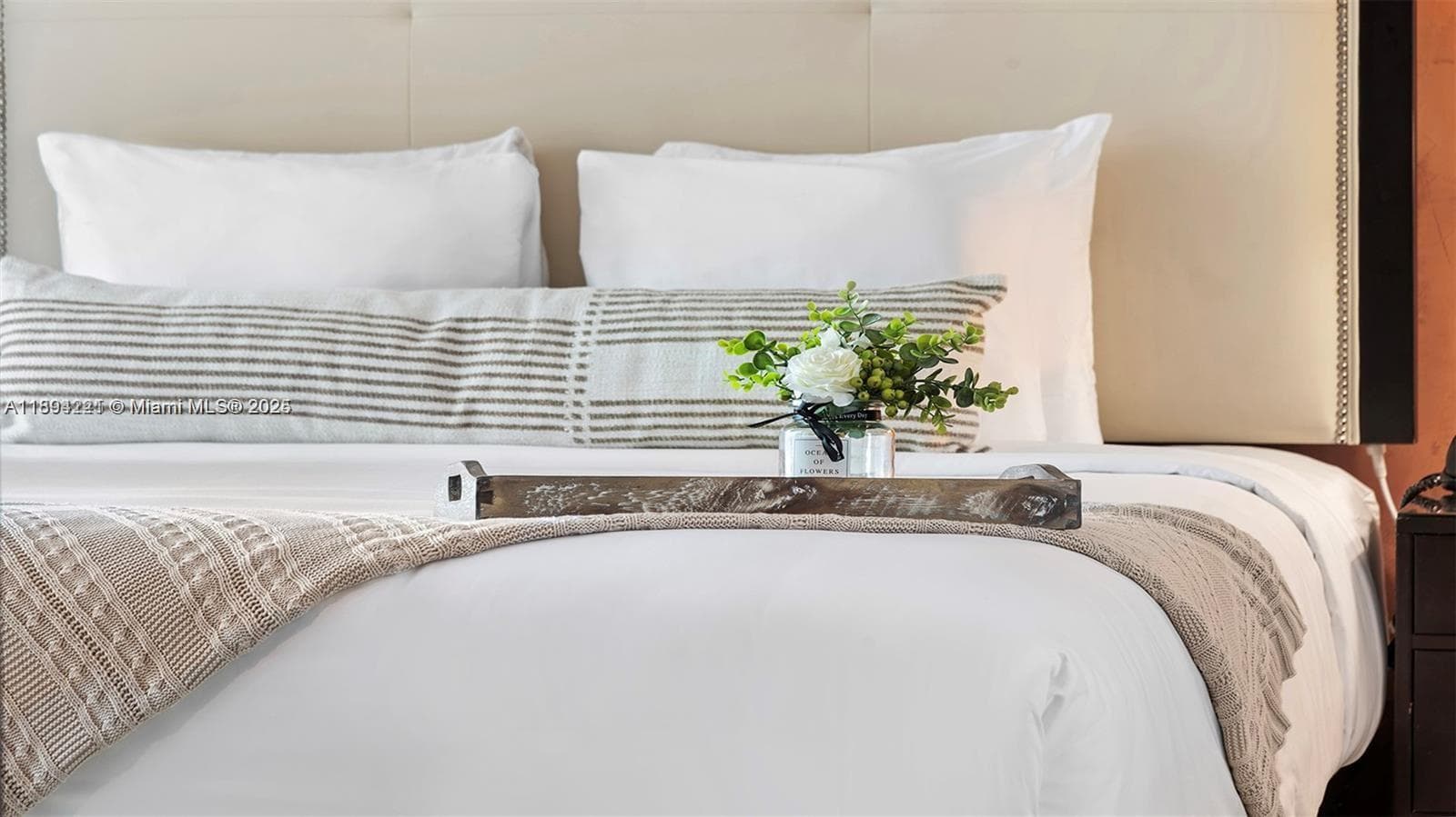 1437 Collins Ave # 327, Miami Beach FL 33139 — 1