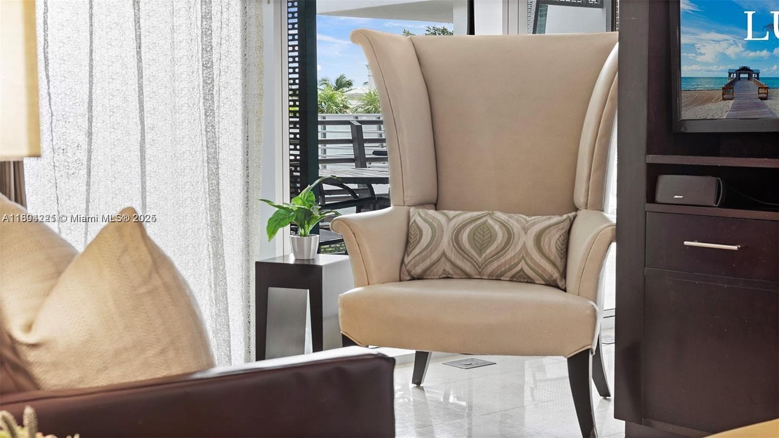 1437 Collins Ave # 327, Miami Beach FL 33139 — 9