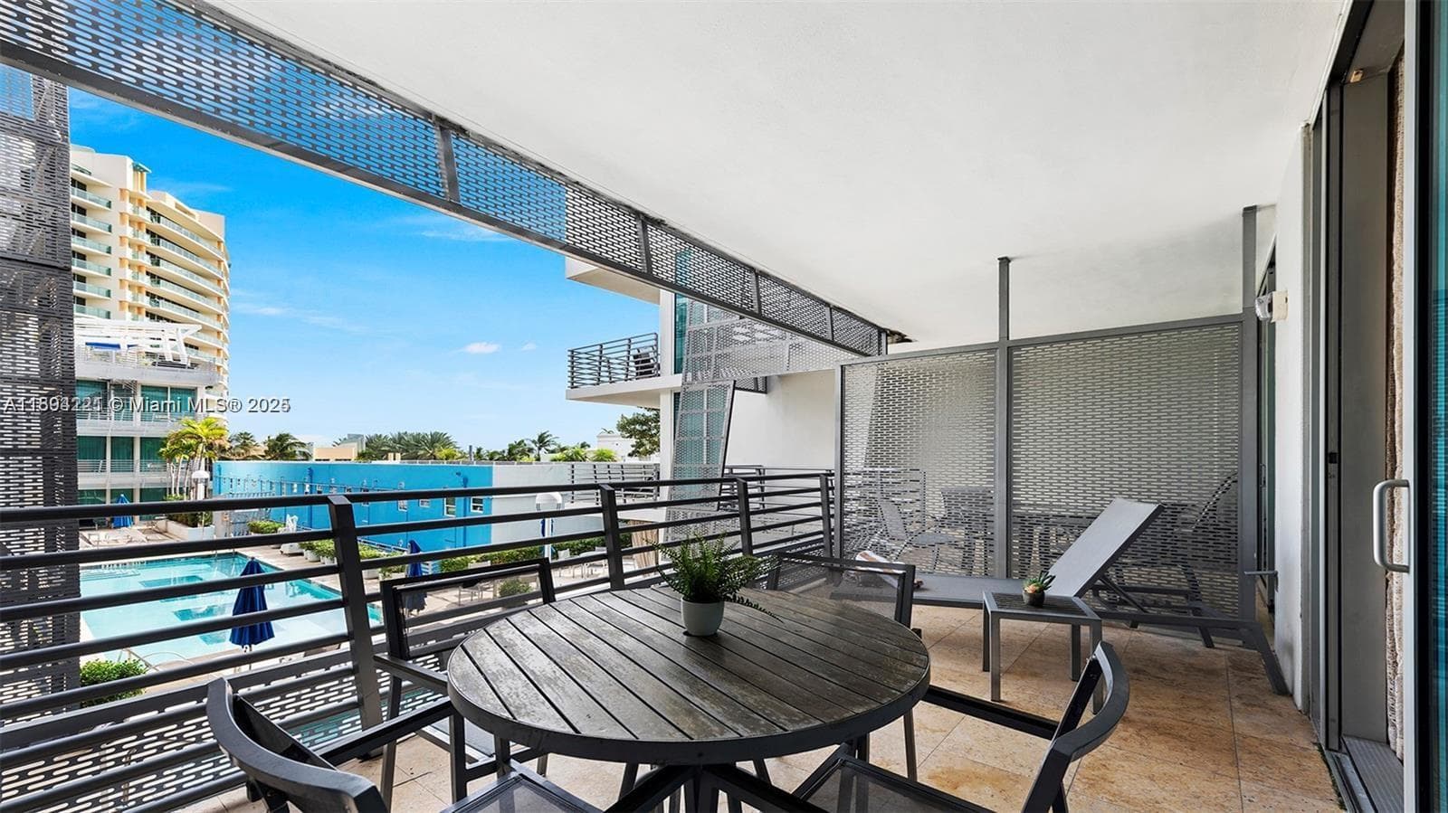 1437 Collins Ave # 327, Miami Beach FL 33139 — 19