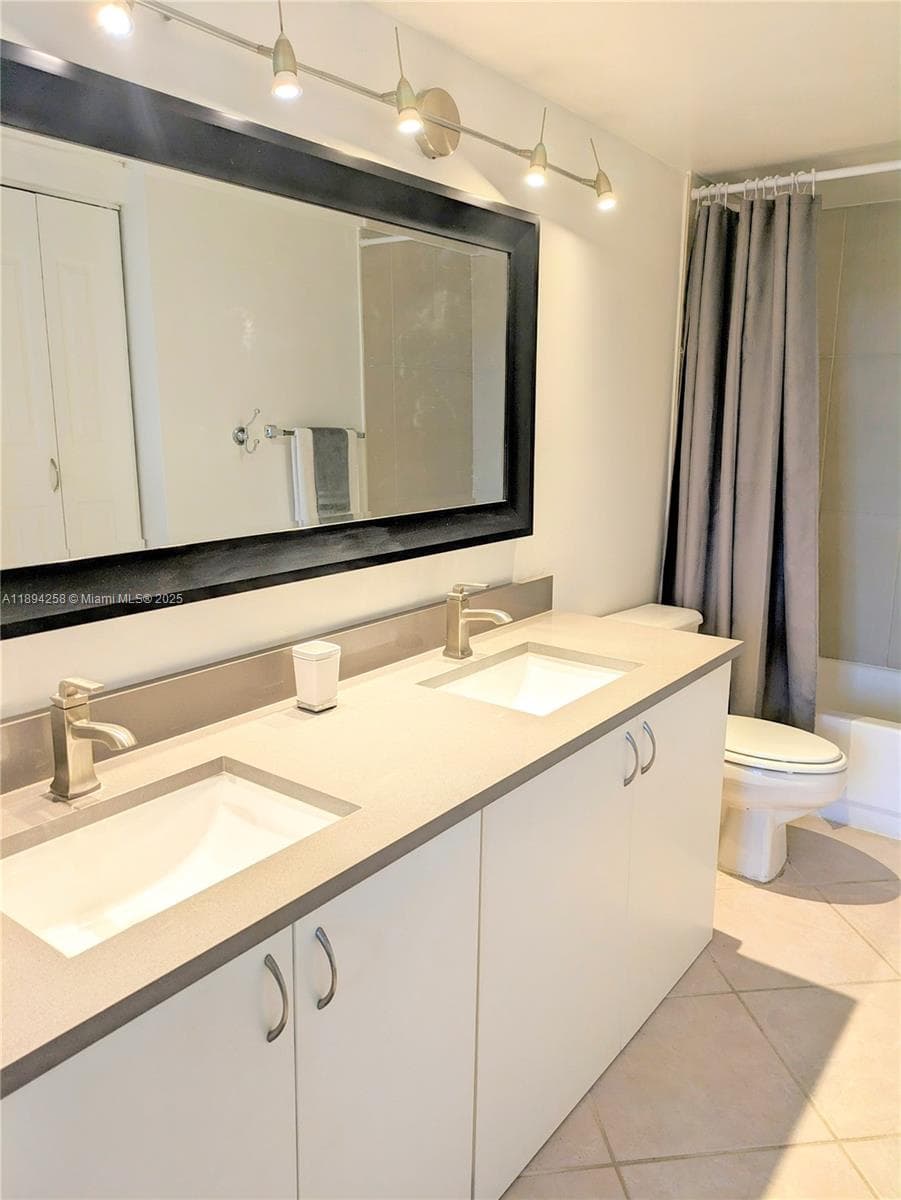 The Yacht Club At Aventur, Aventura, FL — 7