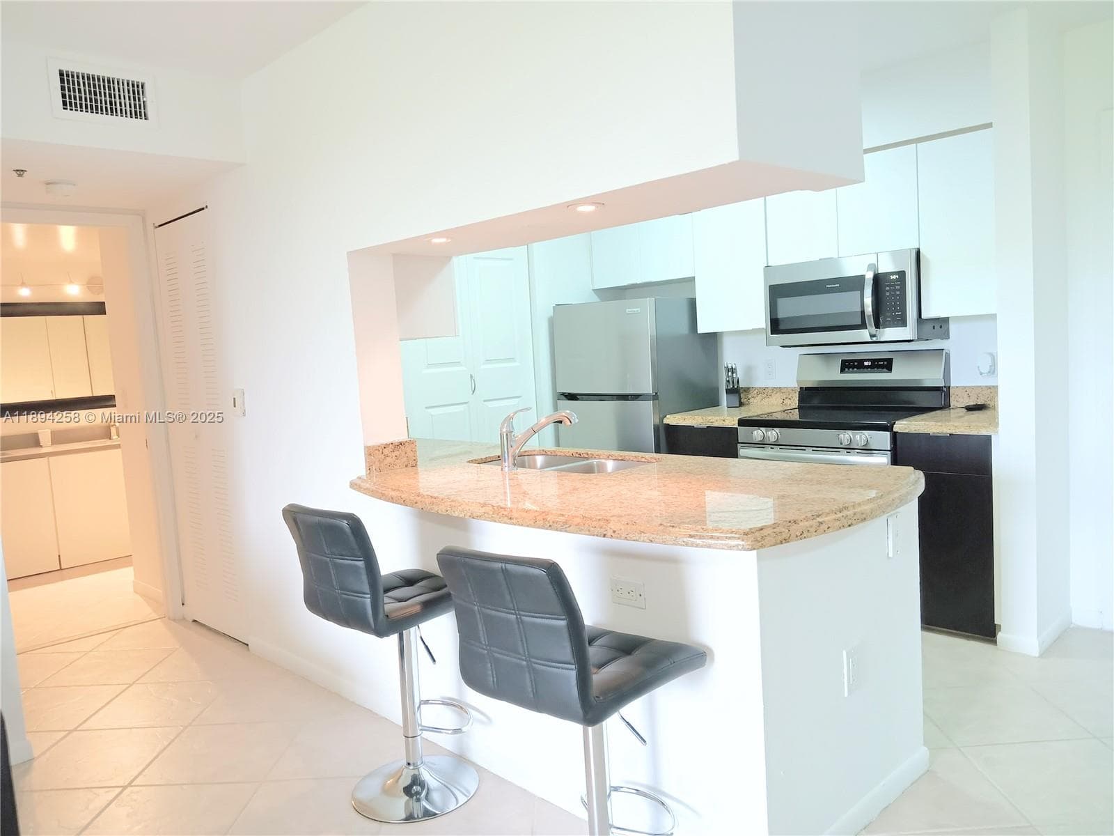 The Yacht Club At Aventur, Aventura, FL — 4