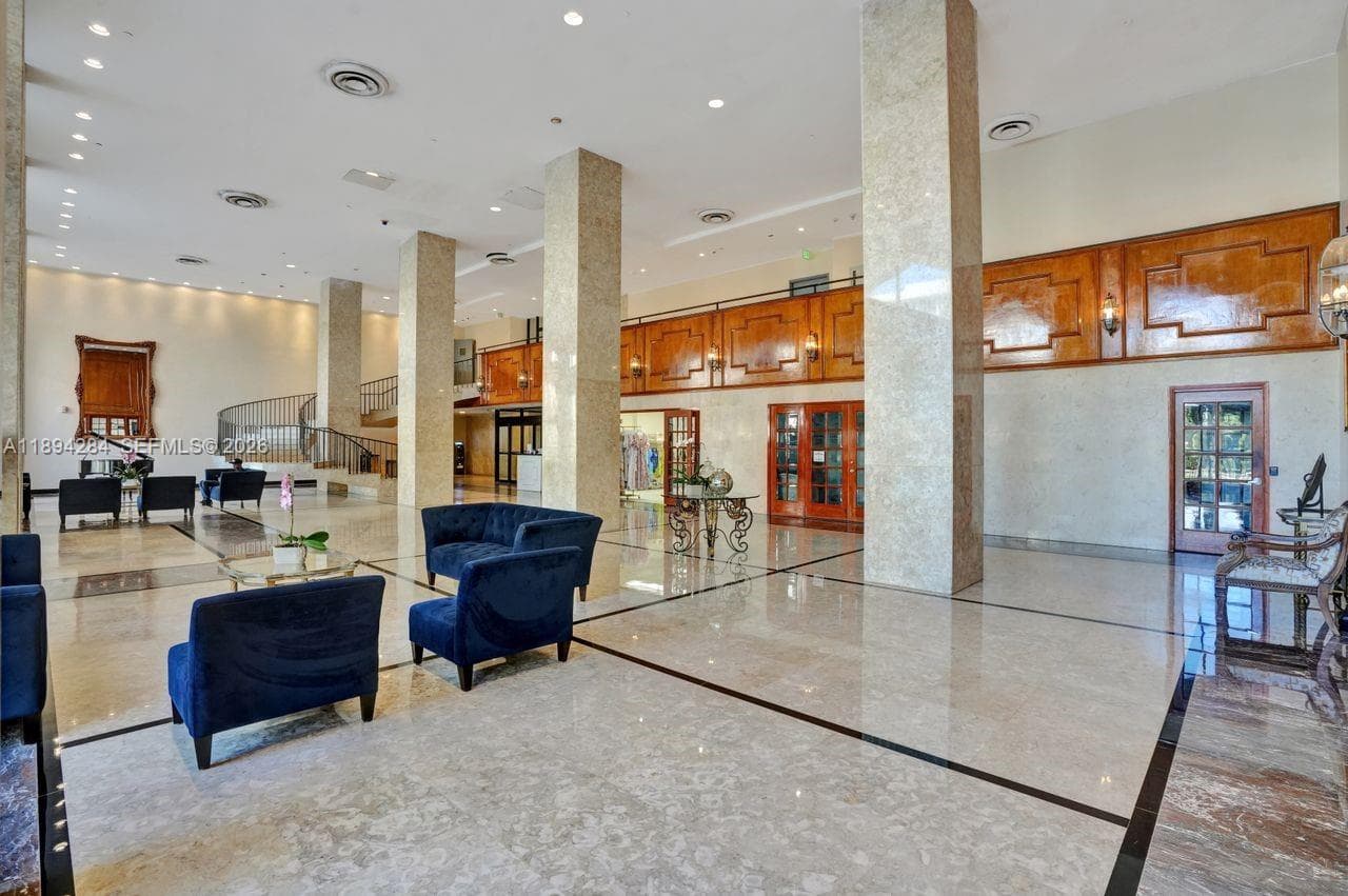 5601 Collins Ave # 504, Miami Beach FL 33140 — 12
