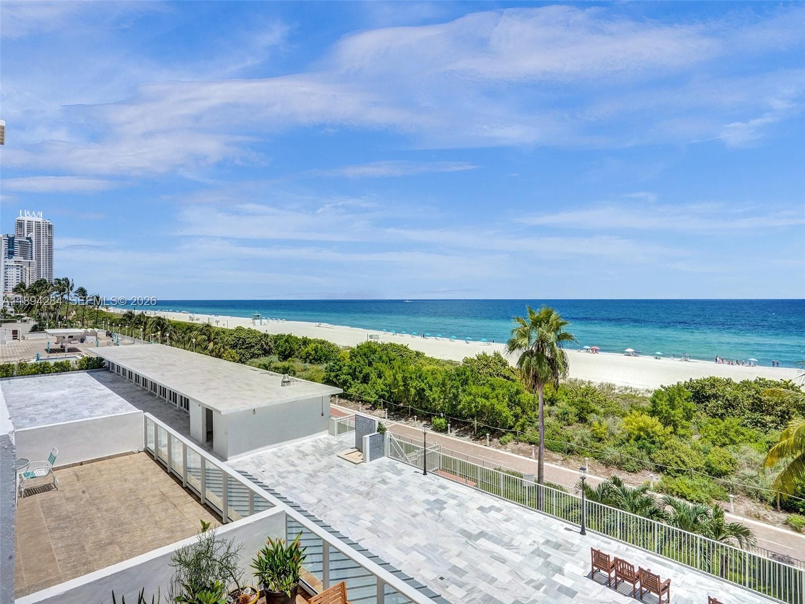 5601 Collins Ave # 504, Miami Beach FL 33140 — 36