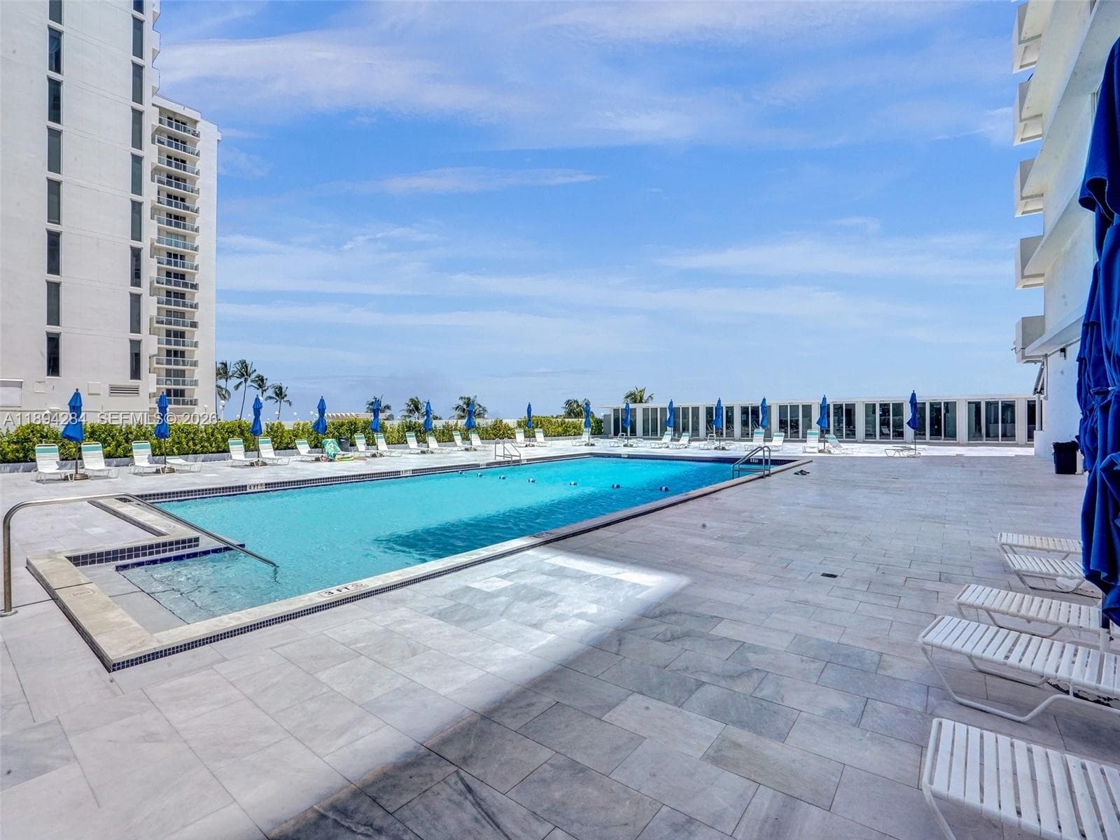 5601 Collins Ave # 504, Miami Beach FL 33140 — 32
