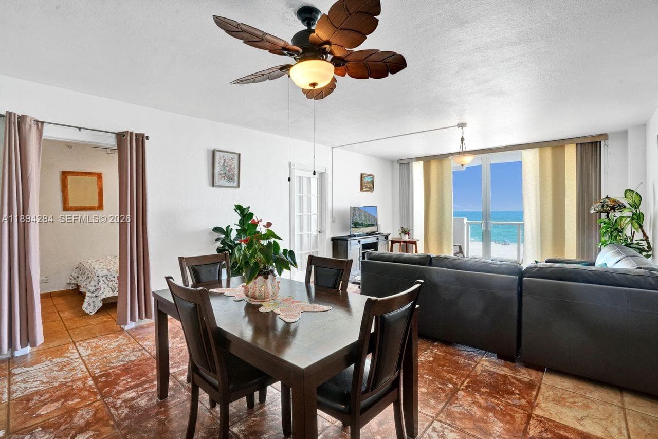5601 Collins Ave # 504, Miami Beach FL 33140 — 24