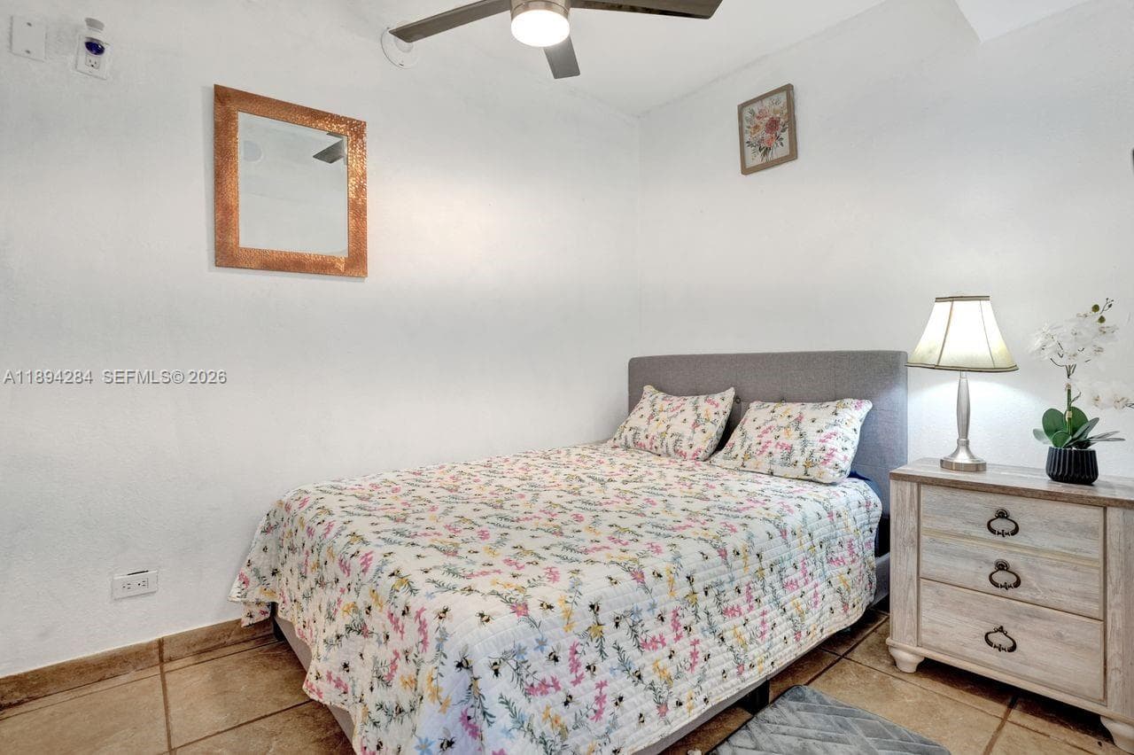 5601 Collins Ave # 504, Miami Beach FL 33140 — 29