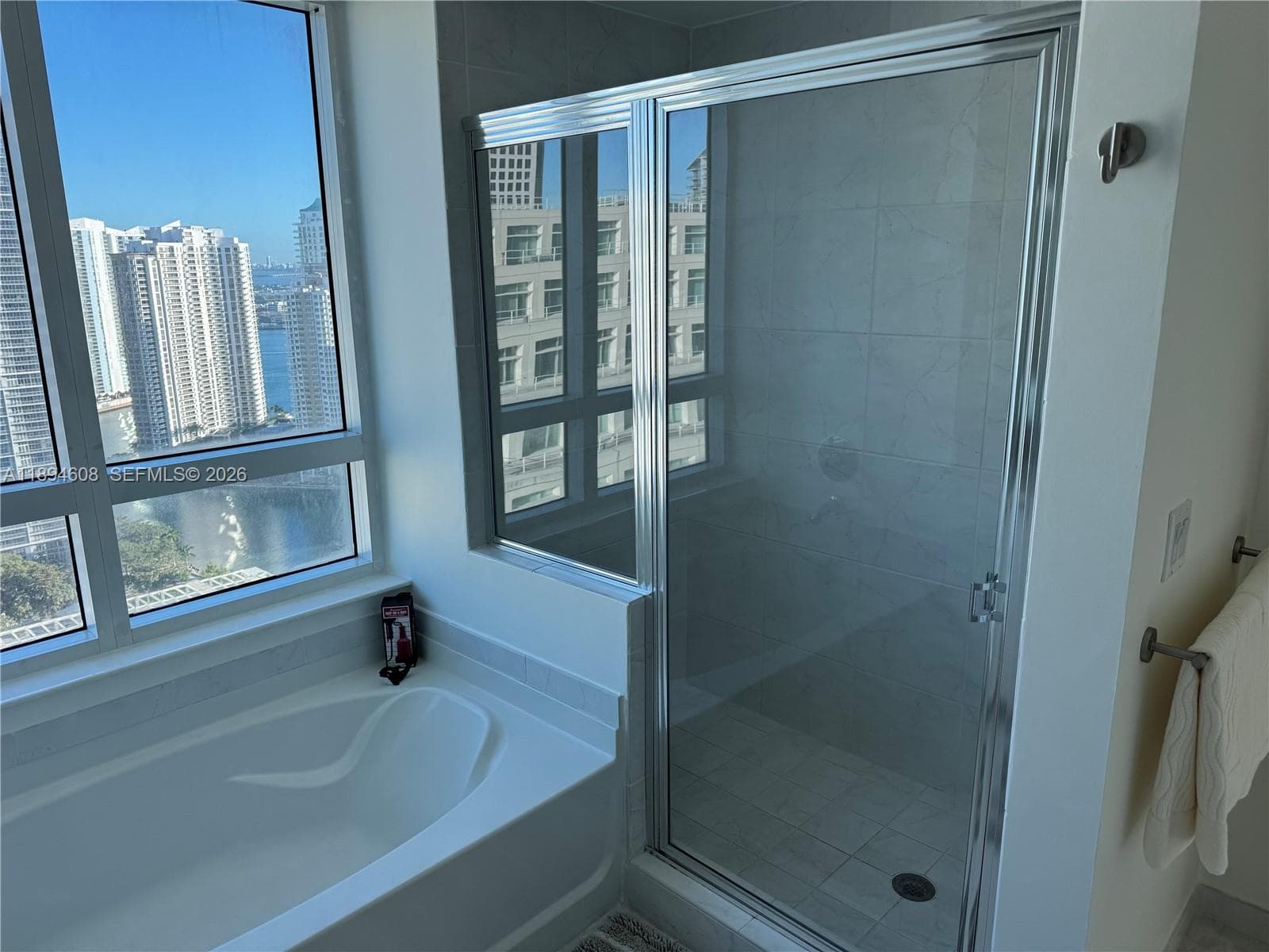 950 Brickell Bay Dr # 3610, Miami FL 33131 — 28