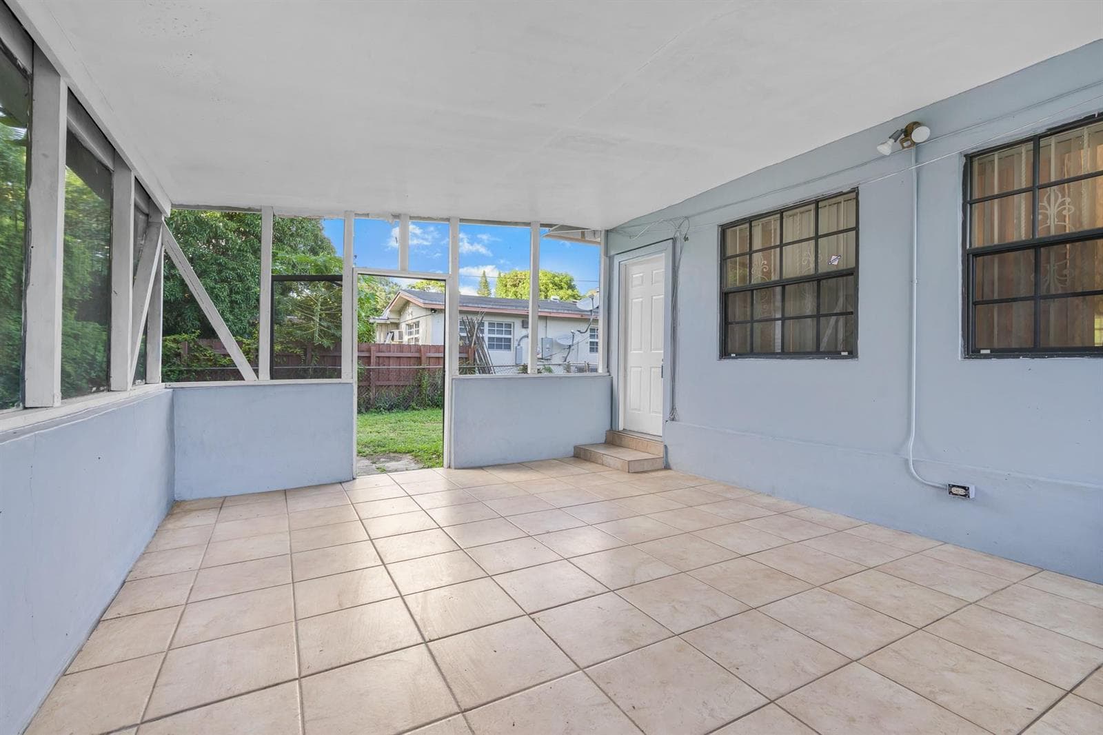 14800 NE 8th Court, Miami FL 33161 — 20