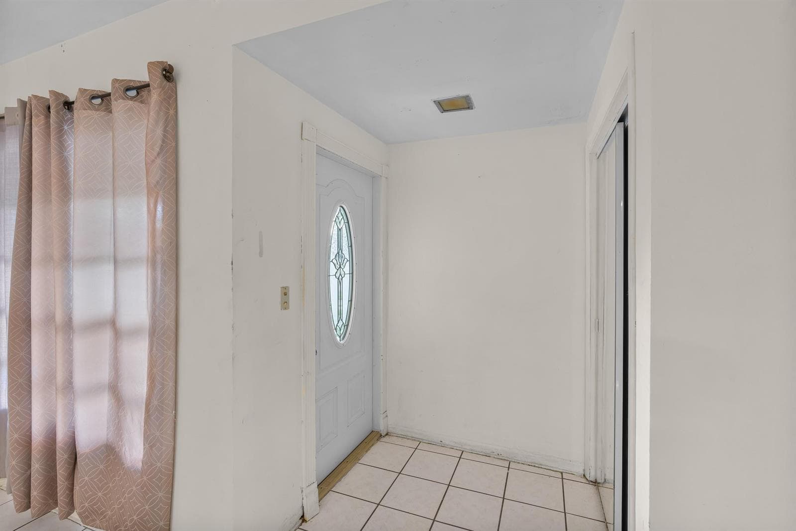 14800 NE 8th Court, Miami FL 33161 — 4