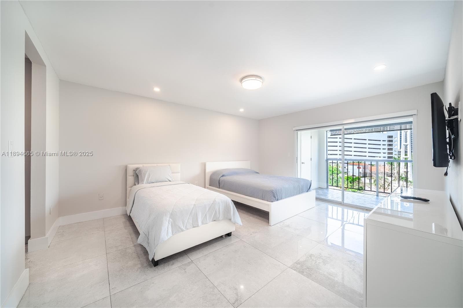 201 178th Dr # 537, Sunny Isles Beach FL 33160 — 8
