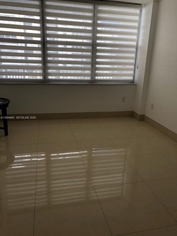 18051 Biscayne Blvd # 1501, Aventura FL 33160 — 6