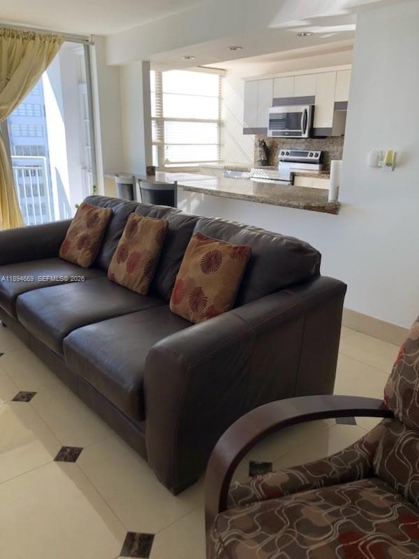 18051 Biscayne Blvd # 1501, Aventura FL 33160 — 16