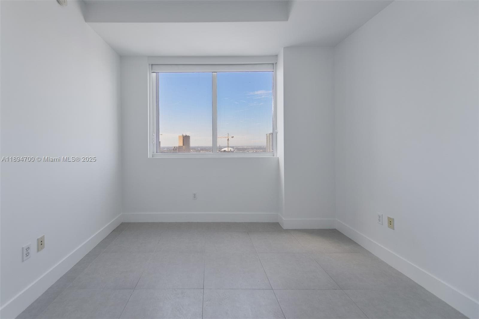 253 NE 2nd St # 3902, Miami FL 33132 — 20