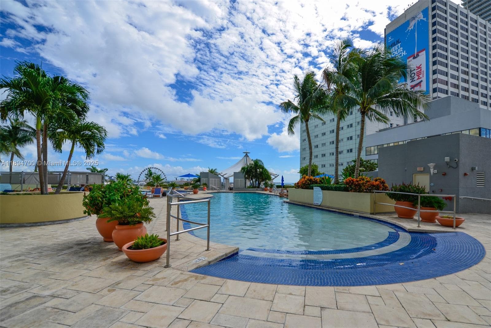 253 NE 2nd St # 3902, Miami FL 33132 — 30