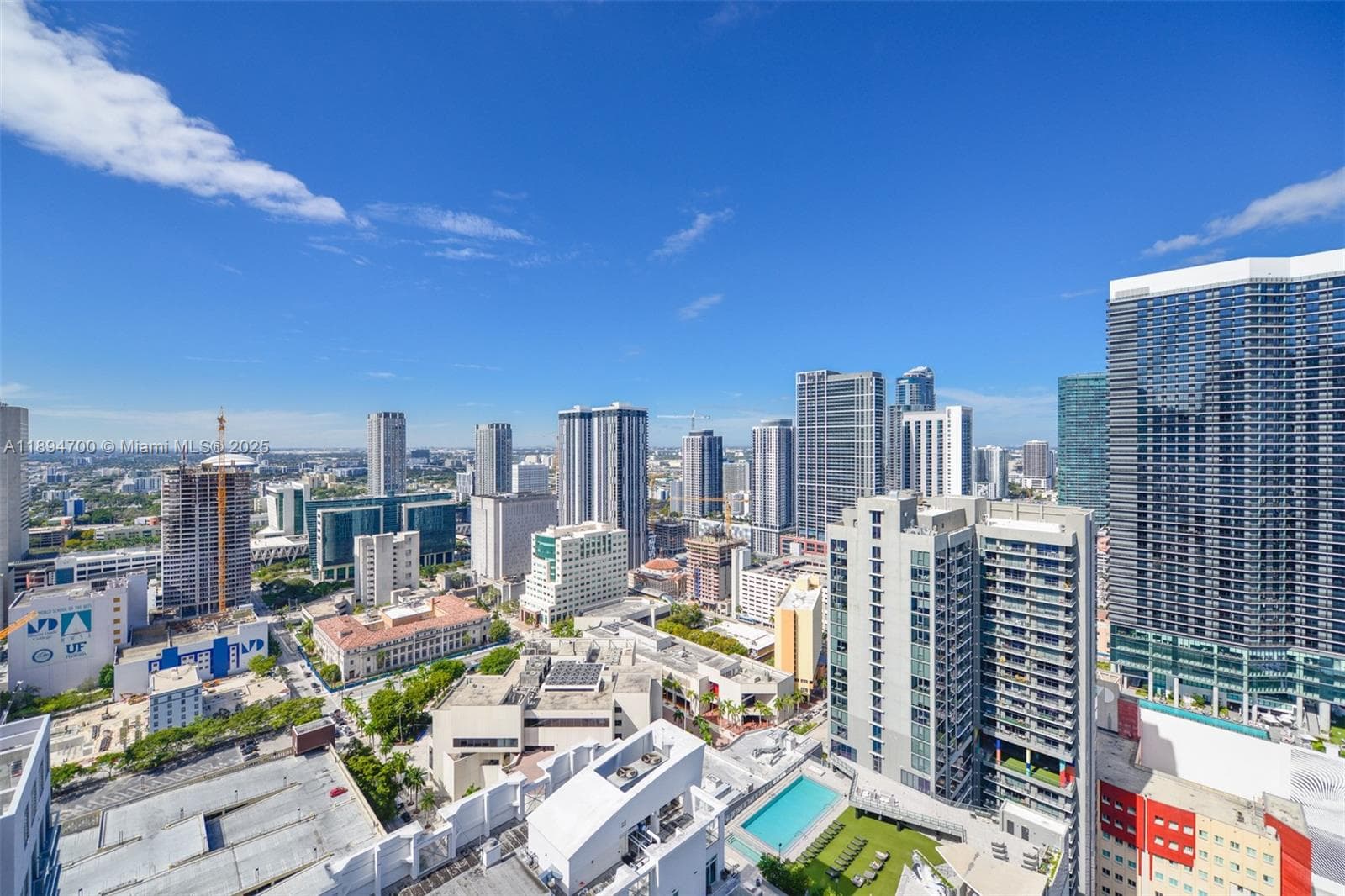 253 NE 2nd St # 3902, Miami FL 33132 — 10