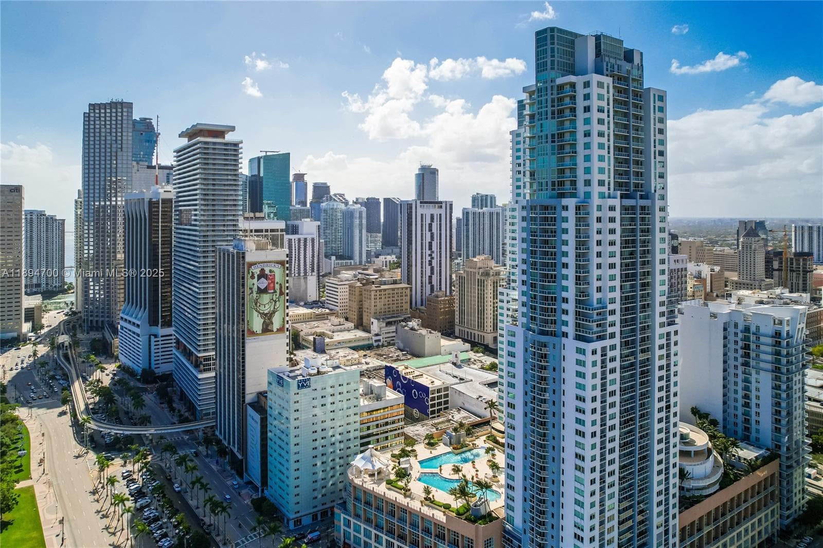 253 NE 2nd St # 3902, Miami FL 33132 — 45