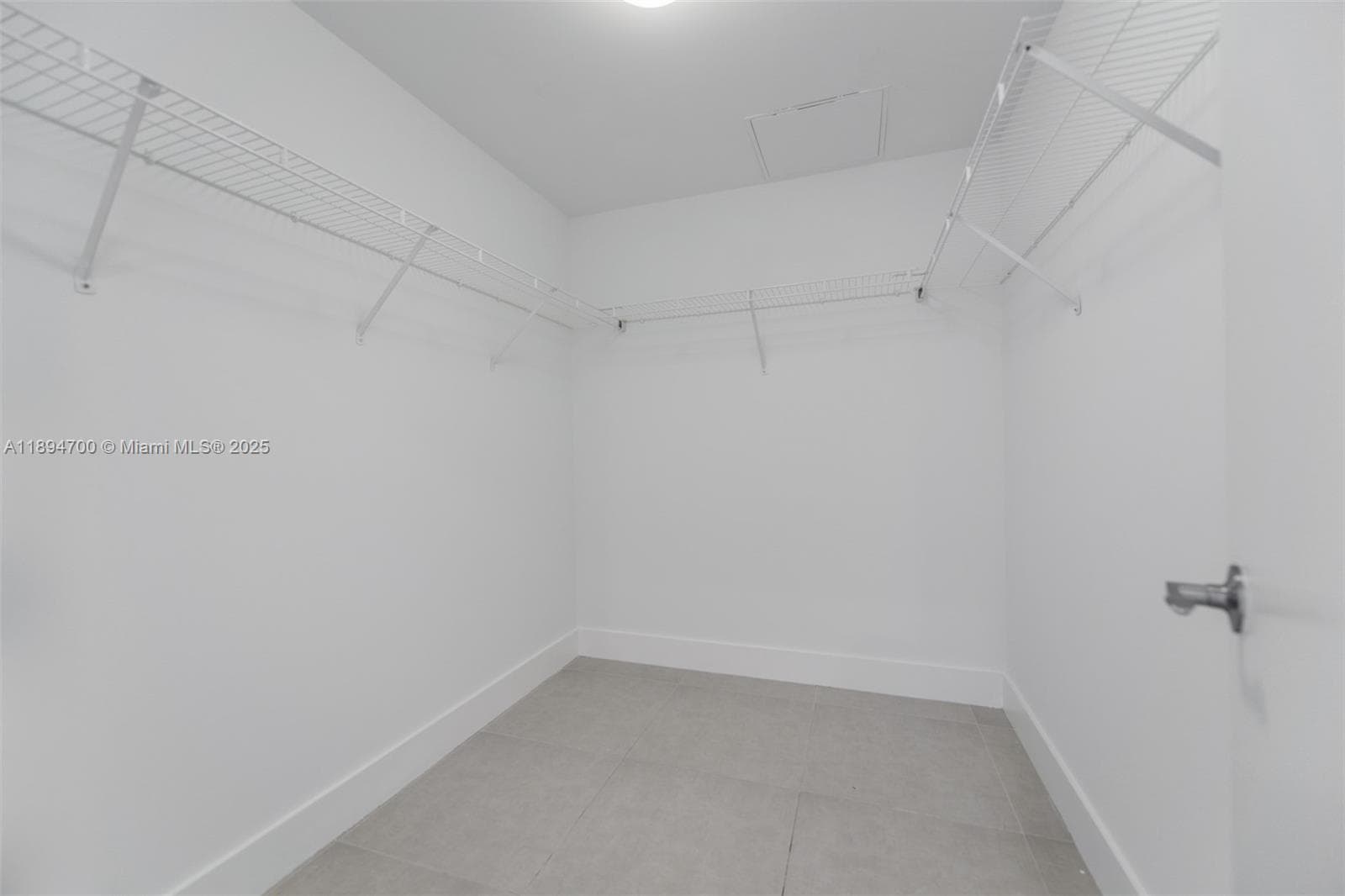 253 NE 2nd St # 3902, Miami FL 33132 — 19