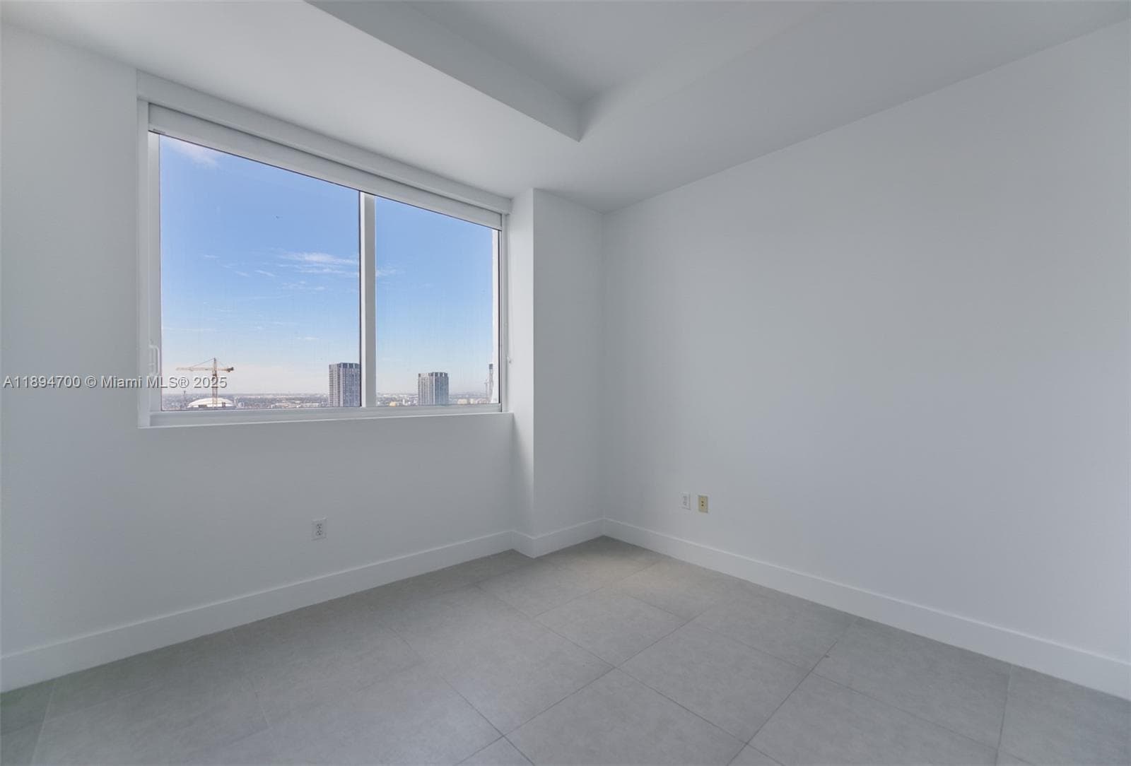 253 NE 2nd St # 3902, Miami FL 33132 — 21