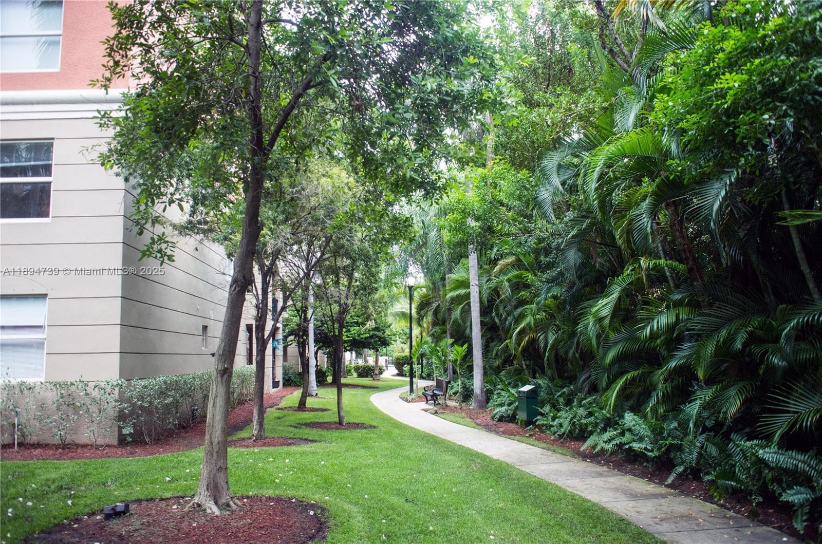 17145 N Bay Rd # 4607, Sunny Isles Beach FL 33160 — 76