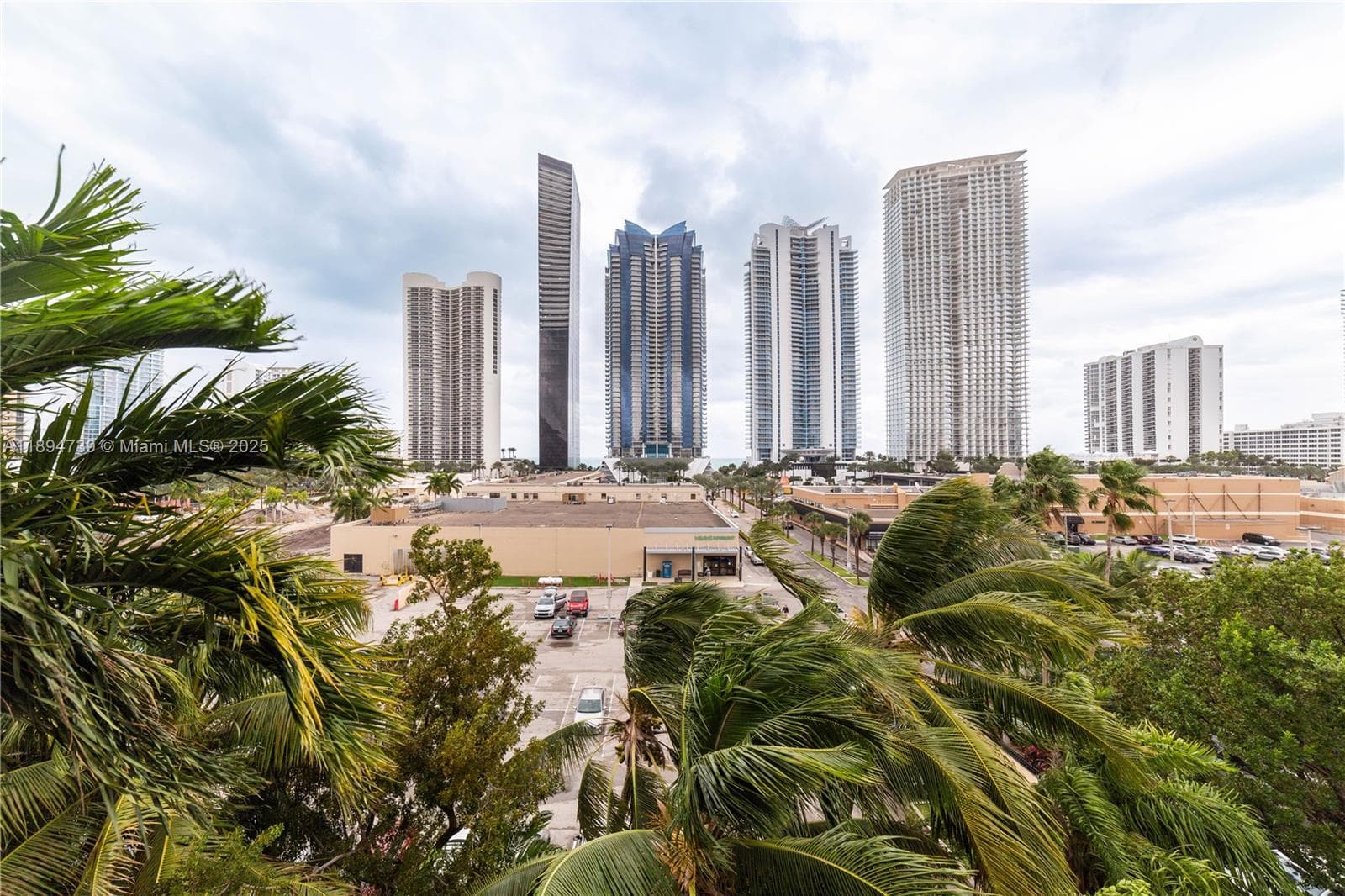 17145 N Bay Rd # 4607, Sunny Isles Beach FL 33160 — 53