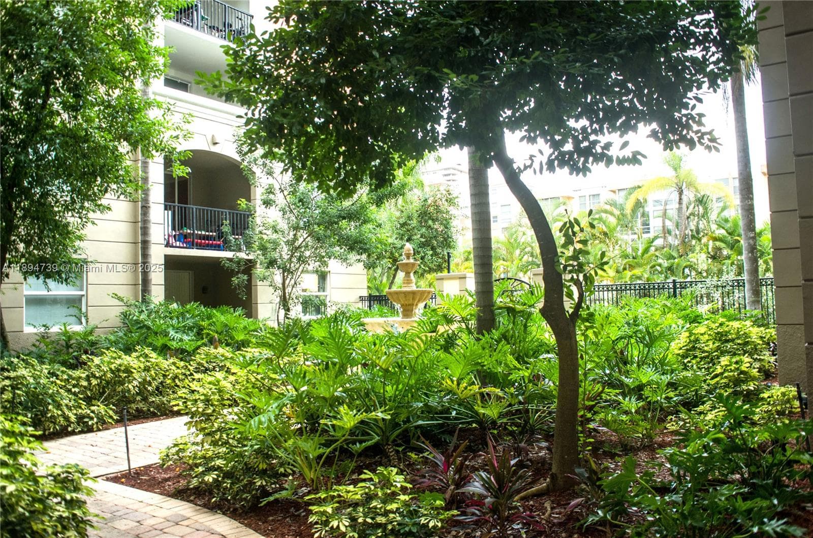 17145 N Bay Rd # 4607, Sunny Isles Beach FL 33160 — 77
