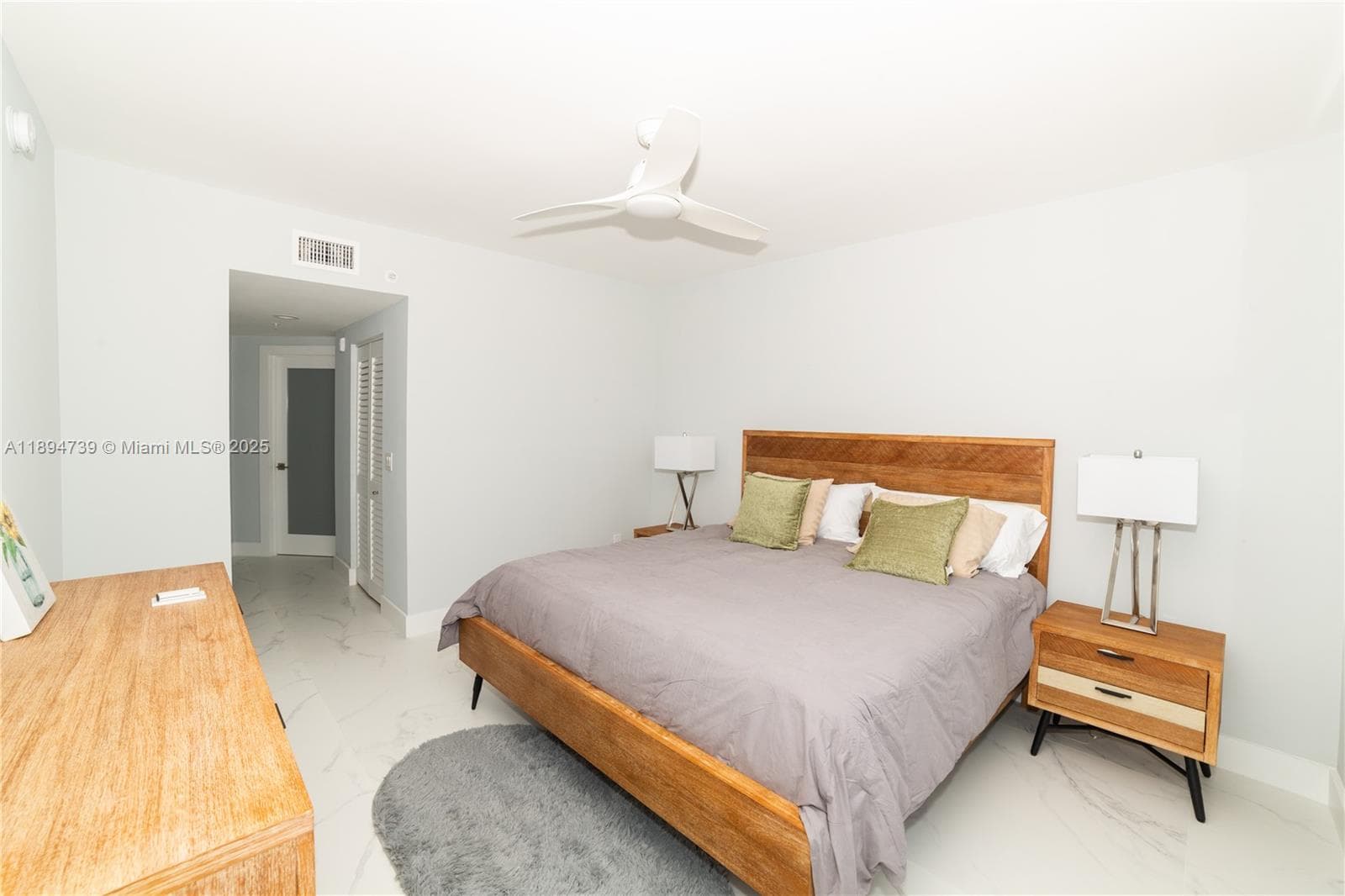 17145 N Bay Rd # 4607, Sunny Isles Beach FL 33160 — 28