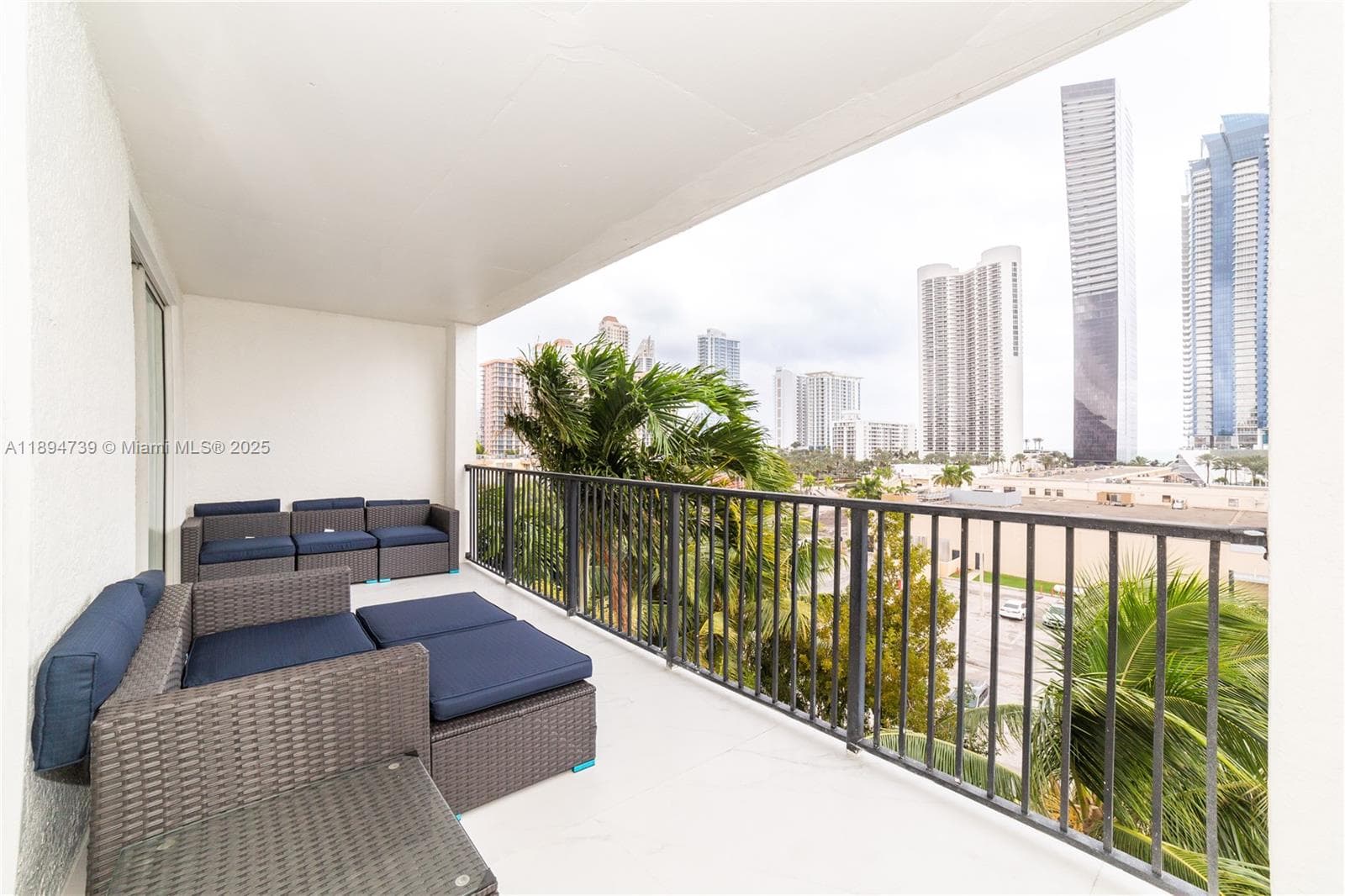 17145 N Bay Rd # 4607, Sunny Isles Beach FL 33160 — 49