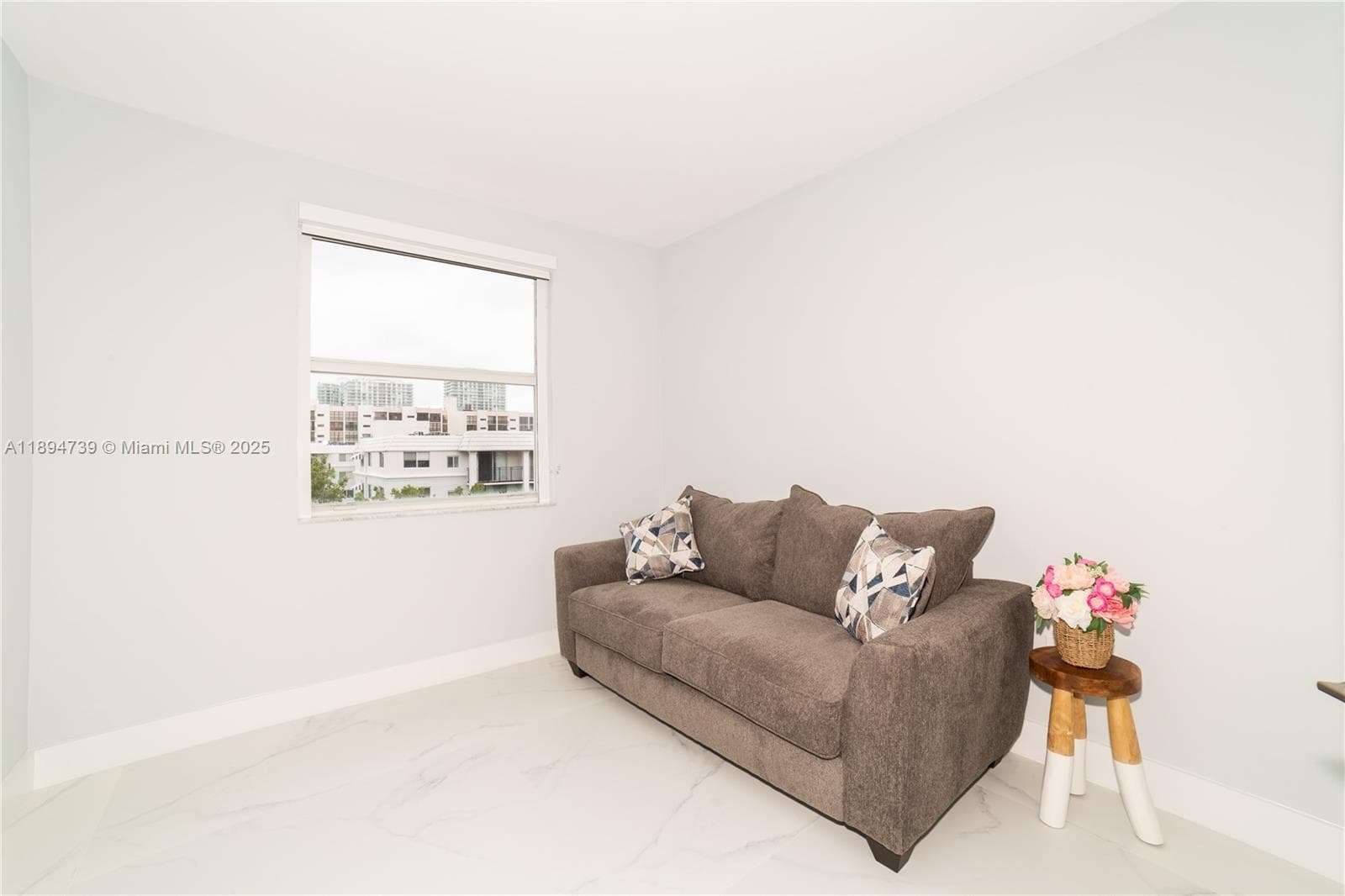 17145 N Bay Rd # 4607, Sunny Isles Beach FL 33160 — 33