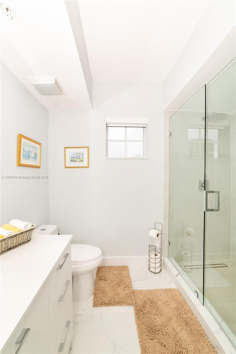 17145 N Bay Rd # 4607, Sunny Isles Beach FL 33160 — 37