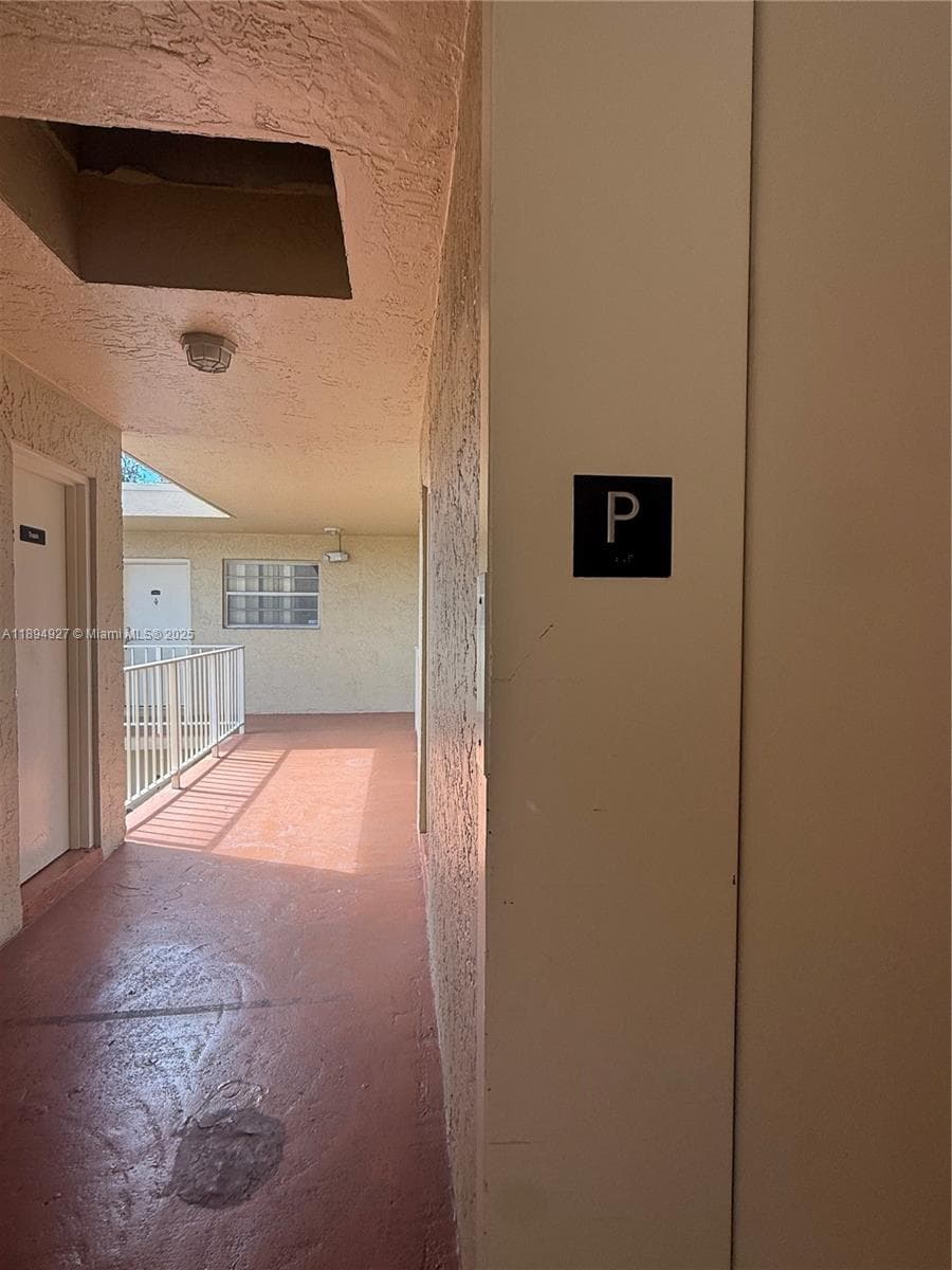 13100 SW 92nd Ave, Miami FL 33176 — 23