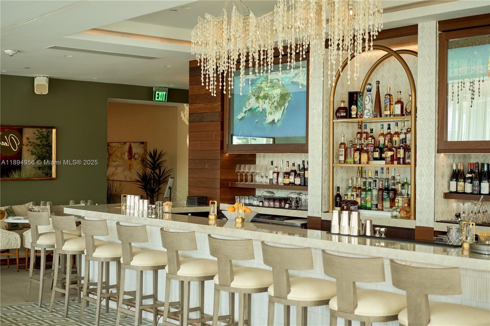 1000 E Island Blvd # 1403, Aventura FL 33160 — 95